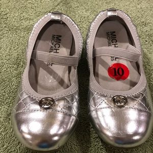 Michael Kors slip on flats